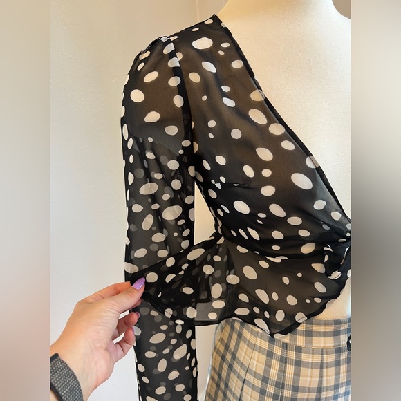 front tie top polka dot - Picture 3 of 8